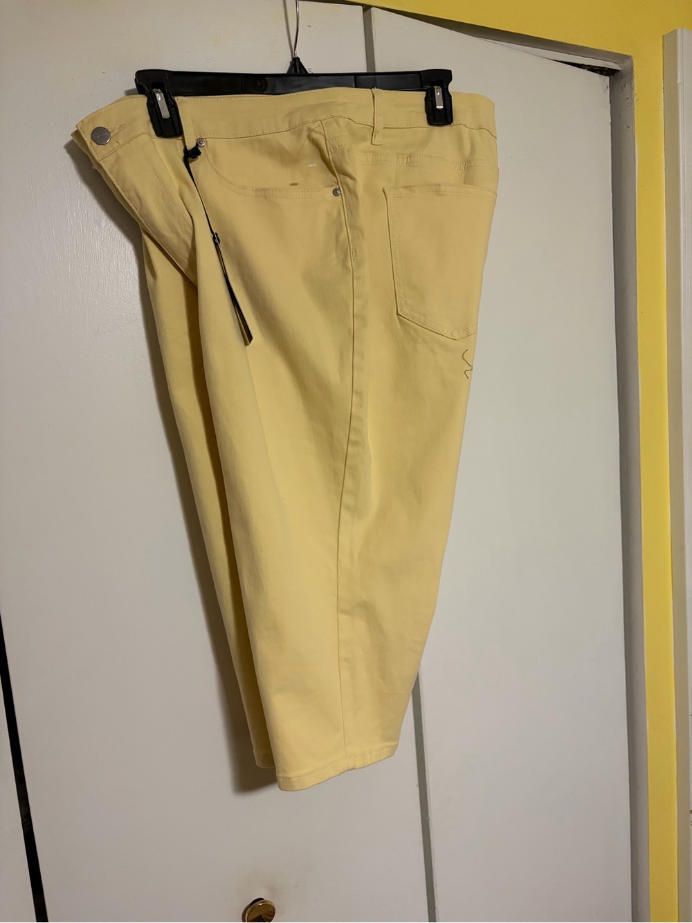 Men's Casual Yellow Shorts
